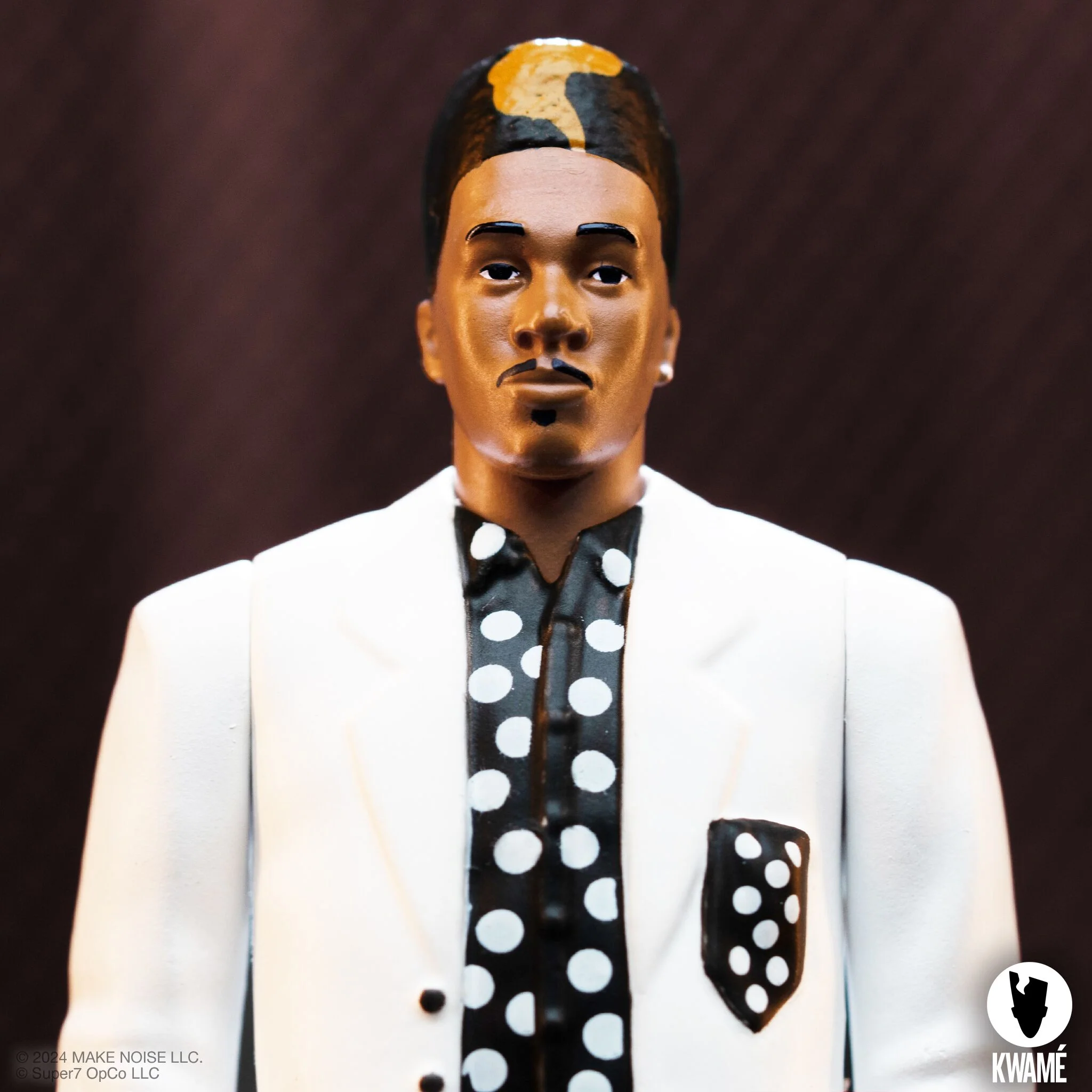 Kwamé ReAction Figures Wave 02 - Kwamé (White/Black Polka Dot) - Image 3