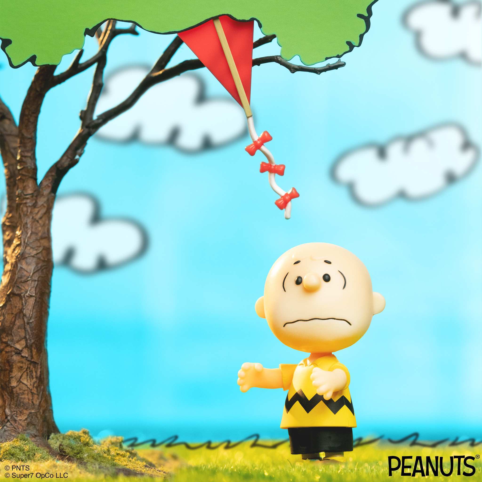 Peanuts ReAction Figures - Charlie Brown and the Kite-Eating Tree (Comic Panel) - Image 2