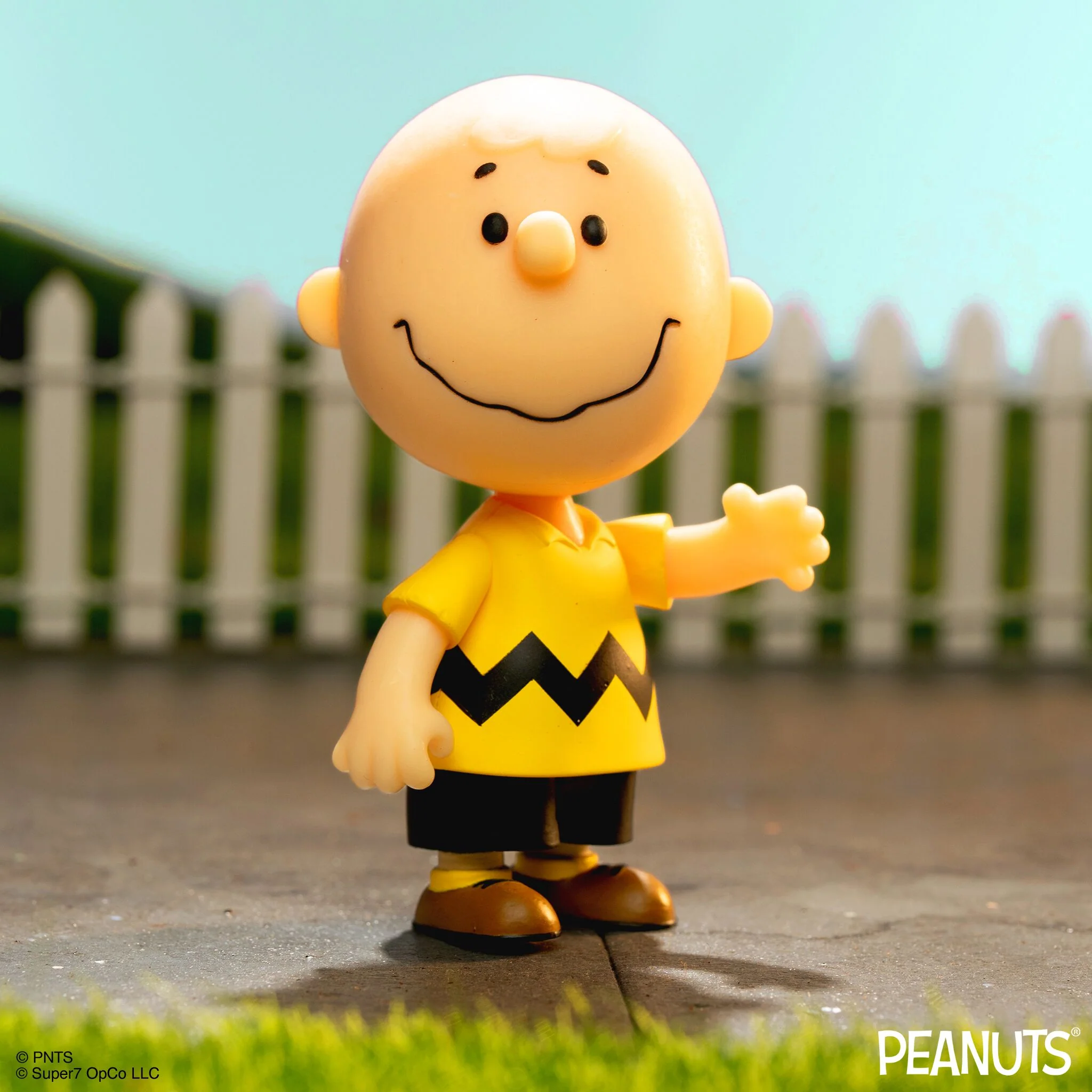 Peanuts ReAction Figures Wave 07 - Charlie Brown, Snoopy, Lucy, & Franklin - Image 3