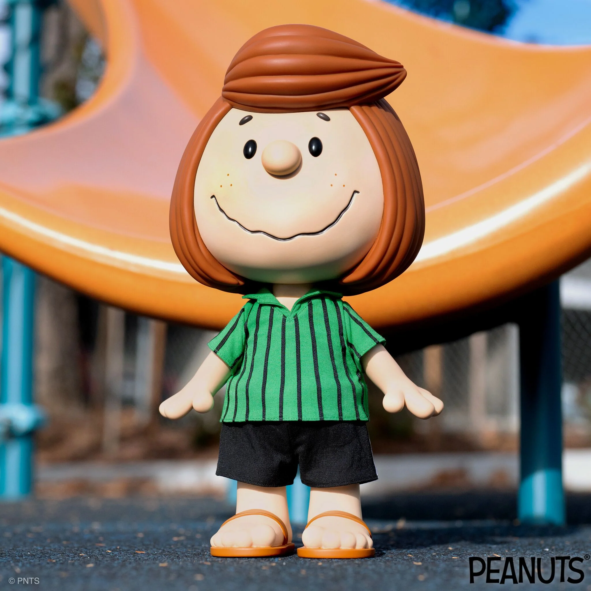 Peanuts SuperSize Vinyl - Peppermint Patty - Image 3