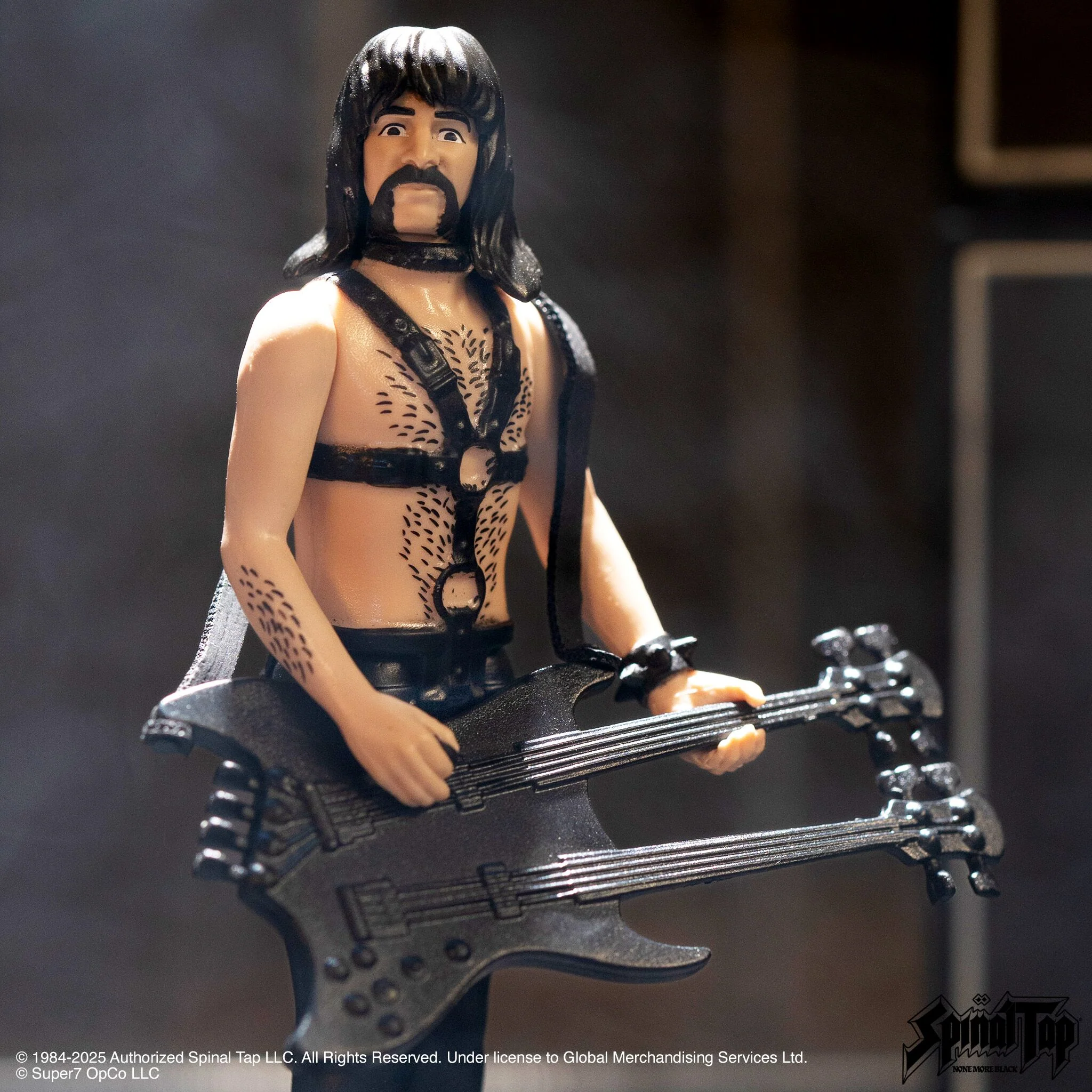 Spinal Tap ReAction Figures Wave 02 - David St. Hubbins, Nigel Tufnel, & Derek Smalls (None More Black) - Image 6