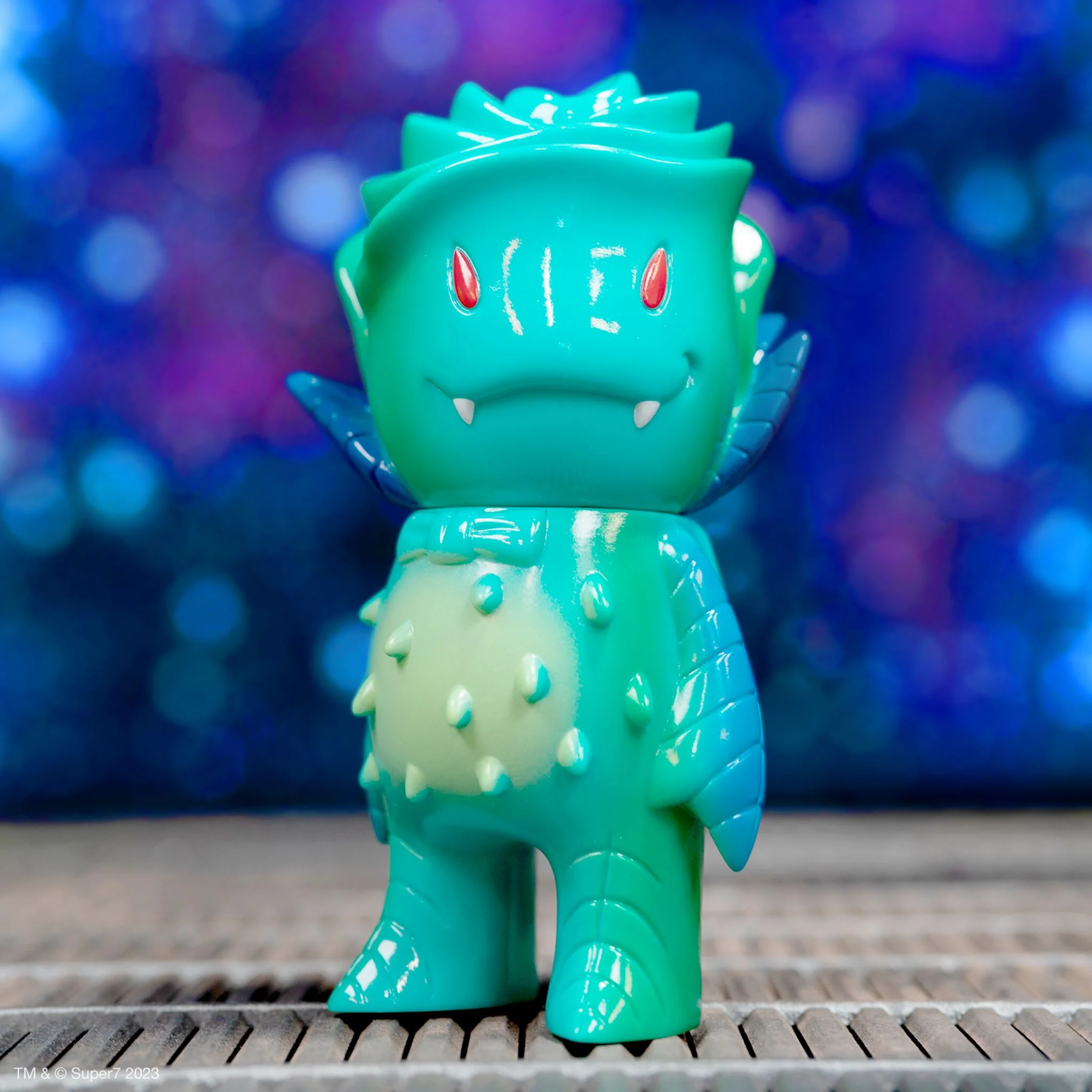 Super7 Japanese Vinyl - Mascots - Rose Vampire (Green Fade) - Image 2
