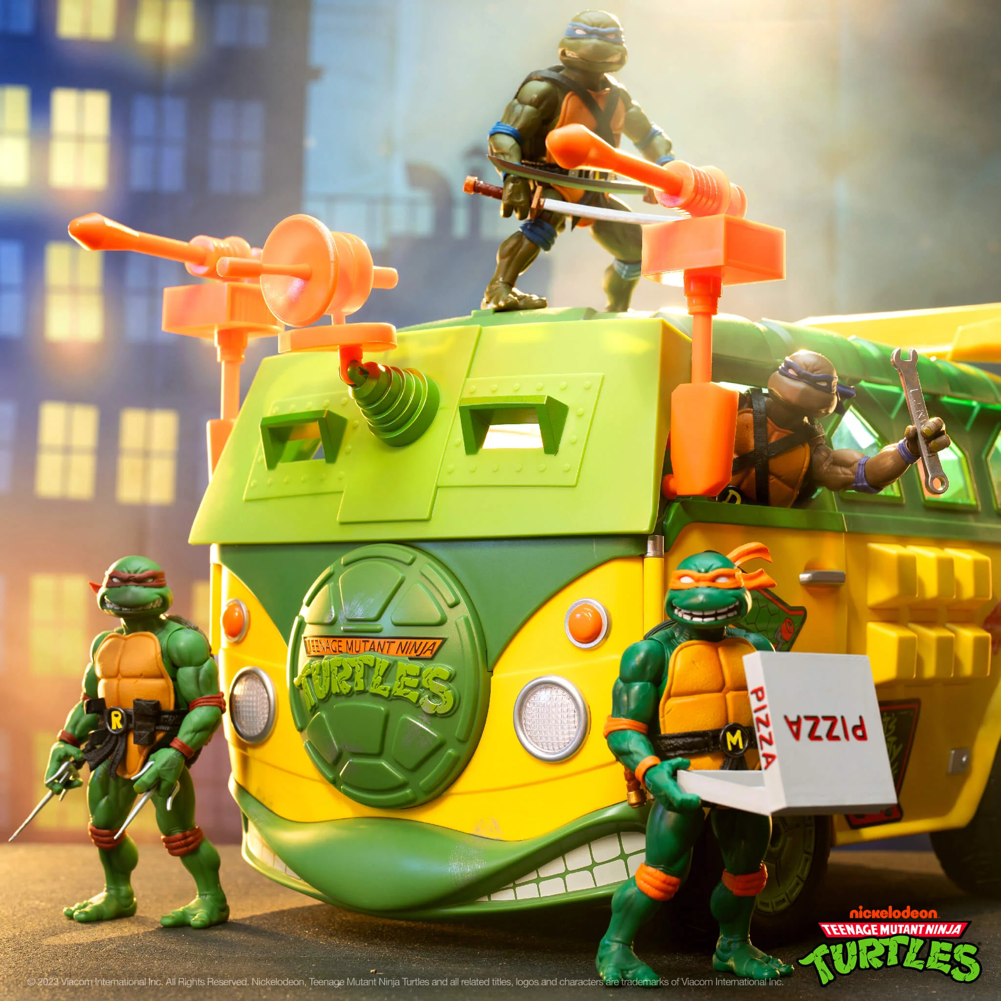 Teenage Mutant Ninja Turtles ULTIMATES! Vehicle - Party Wagon - Image 3