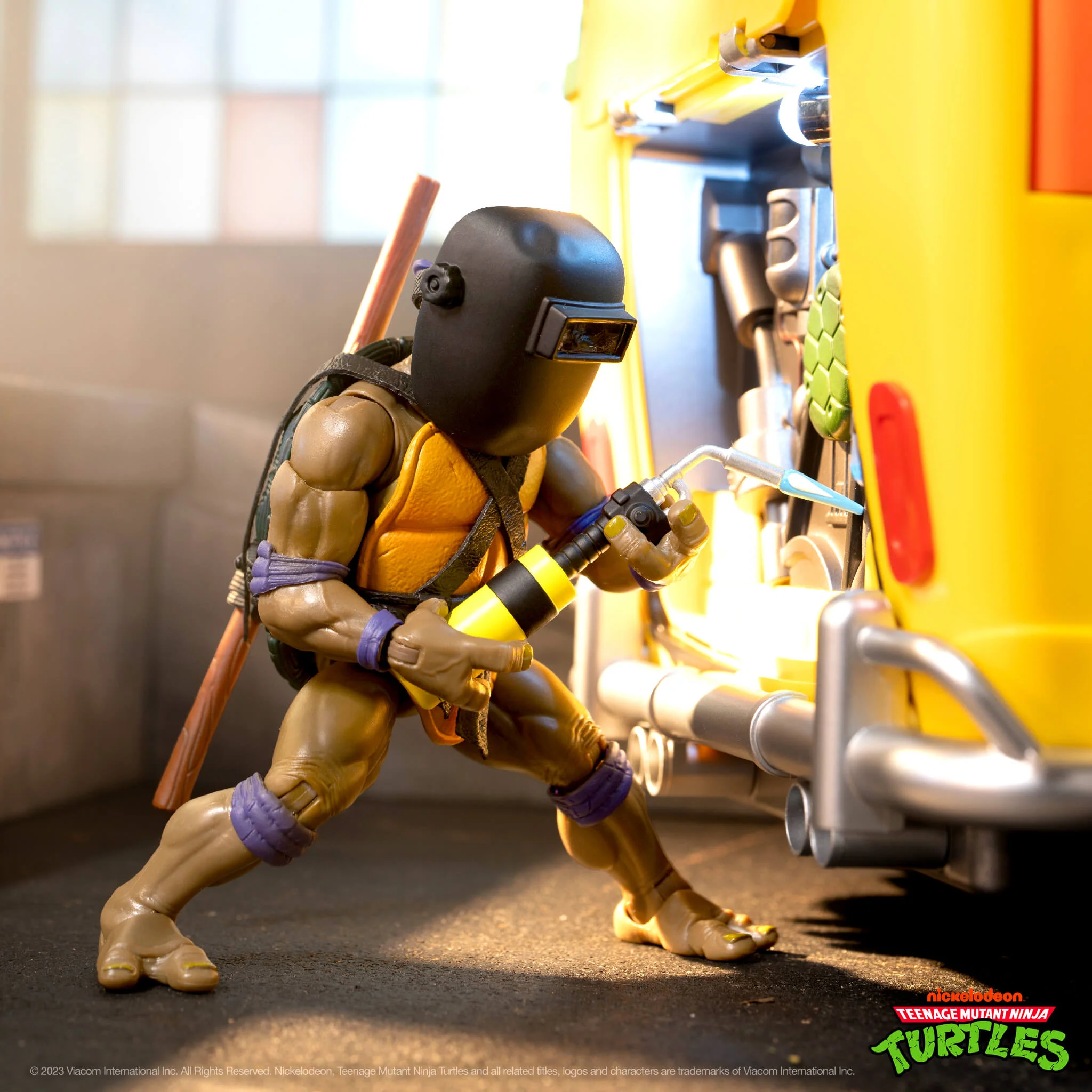 Teenage Mutant Ninja Turtles ULTIMATES! Vehicle - Party Wagon - Image 5